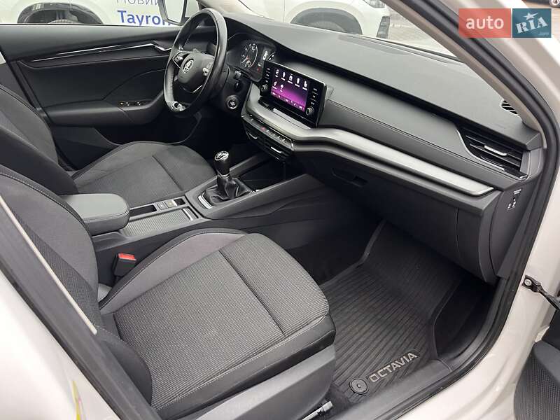 Лифтбек Skoda Octavia 2021 в Житомире