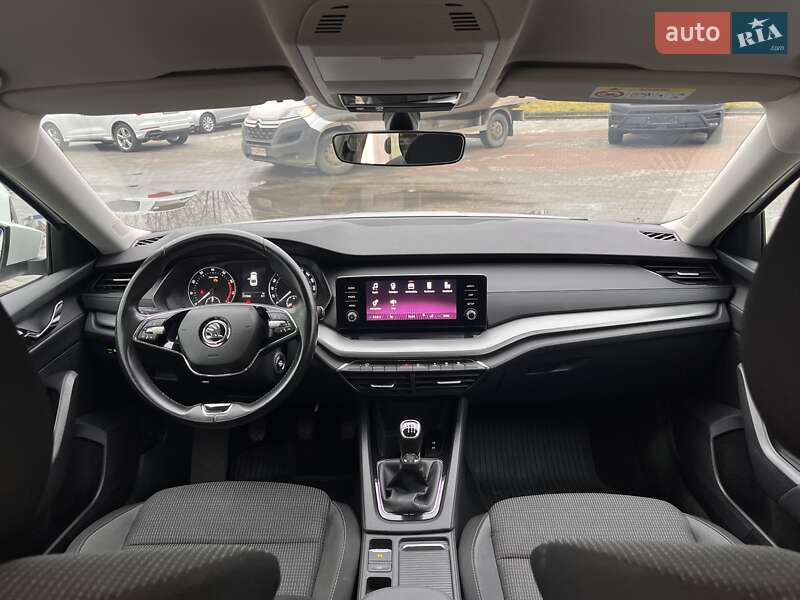 Лифтбек Skoda Octavia 2021 в Житомире