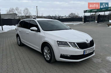 Универсал Skoda Octavia 2017 в Тернополе