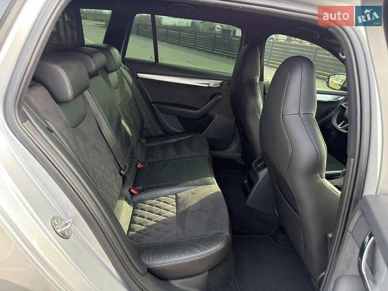 Универсал Skoda Octavia 2014 в Мукачево фото 62 Универсал Skoda Octavia 2014 в Мукачево