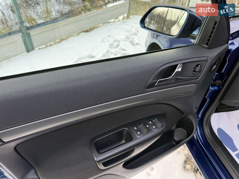 Универсал Skoda Octavia 2008 в Дрогобыче