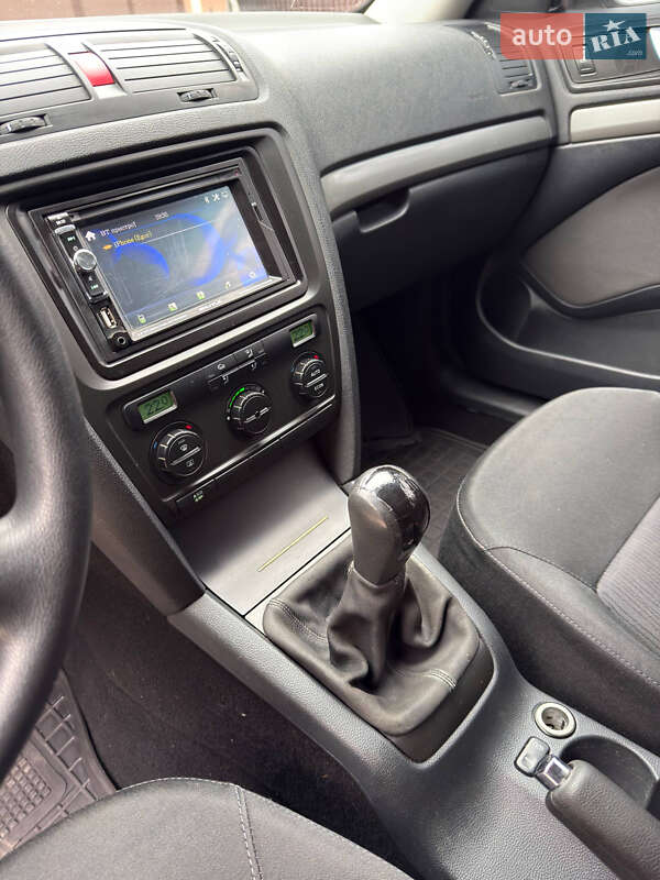 Лифтбек Skoda Octavia 2007 в Ахтырке