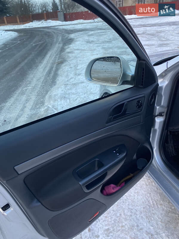 Лифтбек Skoda Octavia 2012 в Ивано-Франковске фото 10 Лифтбек Skoda Octavia 2012 в Ивано-Франковске