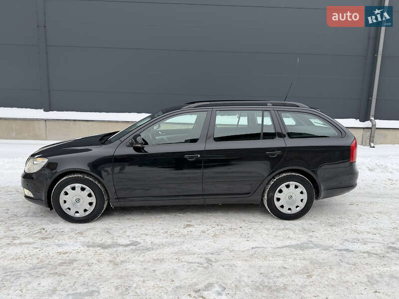 Универсал Skoda Octavia 2011 в Киеве фото 6 Универсал Skoda Octavia 2011 в Киеве