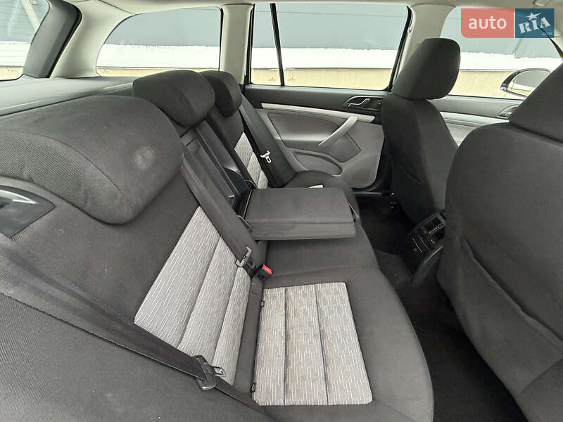 Универсал Skoda Octavia 2011 в Киеве фото 36 Универсал Skoda Octavia 2011 в Киеве