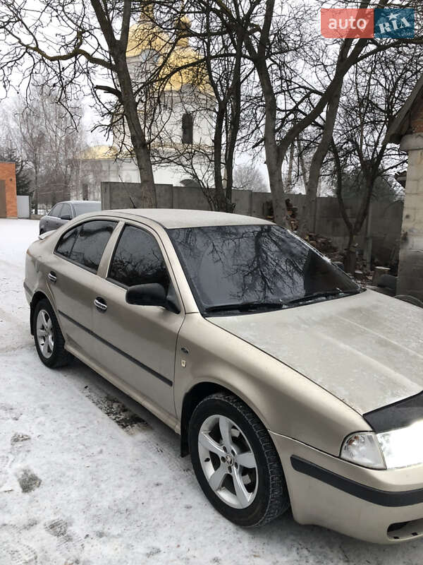Ліфтбек Skoda Octavia 2004 в Диканьці