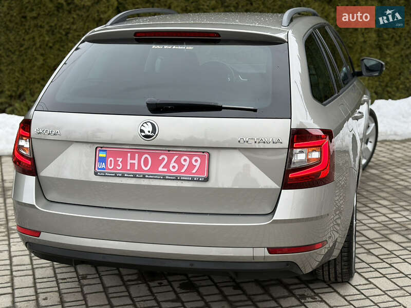 Универсал Skoda Octavia 2017 в Львове