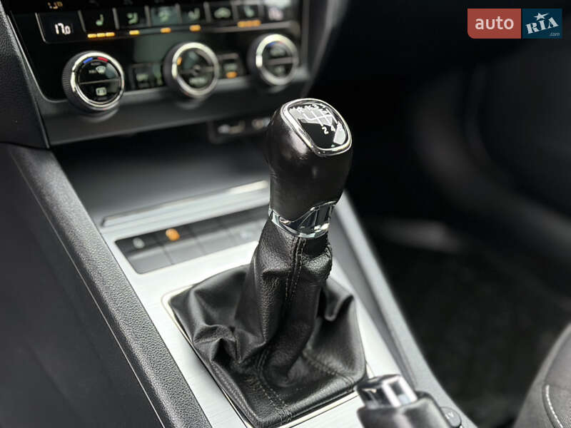 Универсал Skoda Octavia 2017 в Львове
