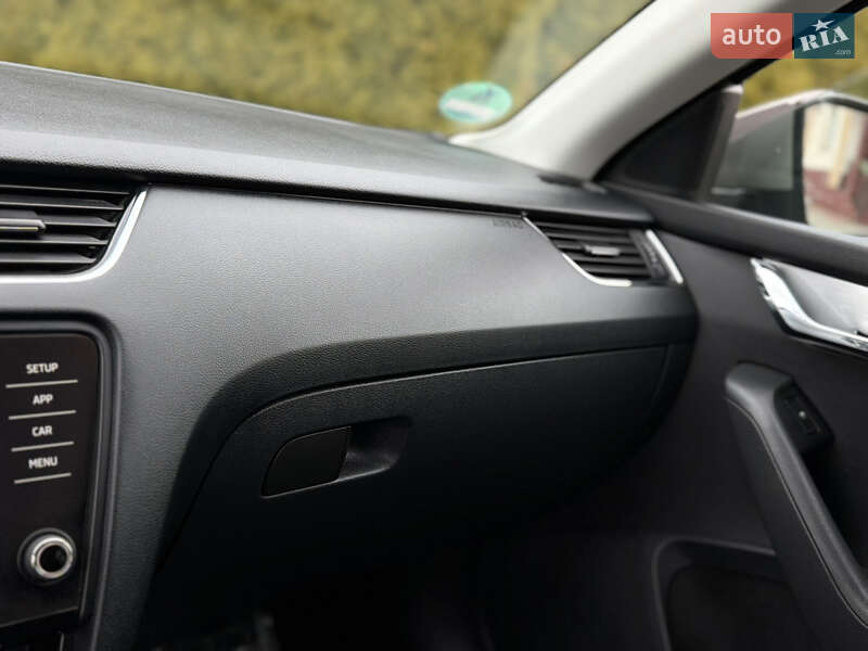 Универсал Skoda Octavia 2017 в Львове