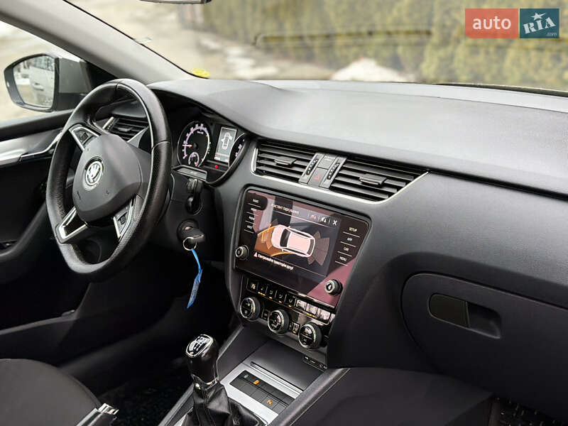 Универсал Skoda Octavia 2017 в Львове