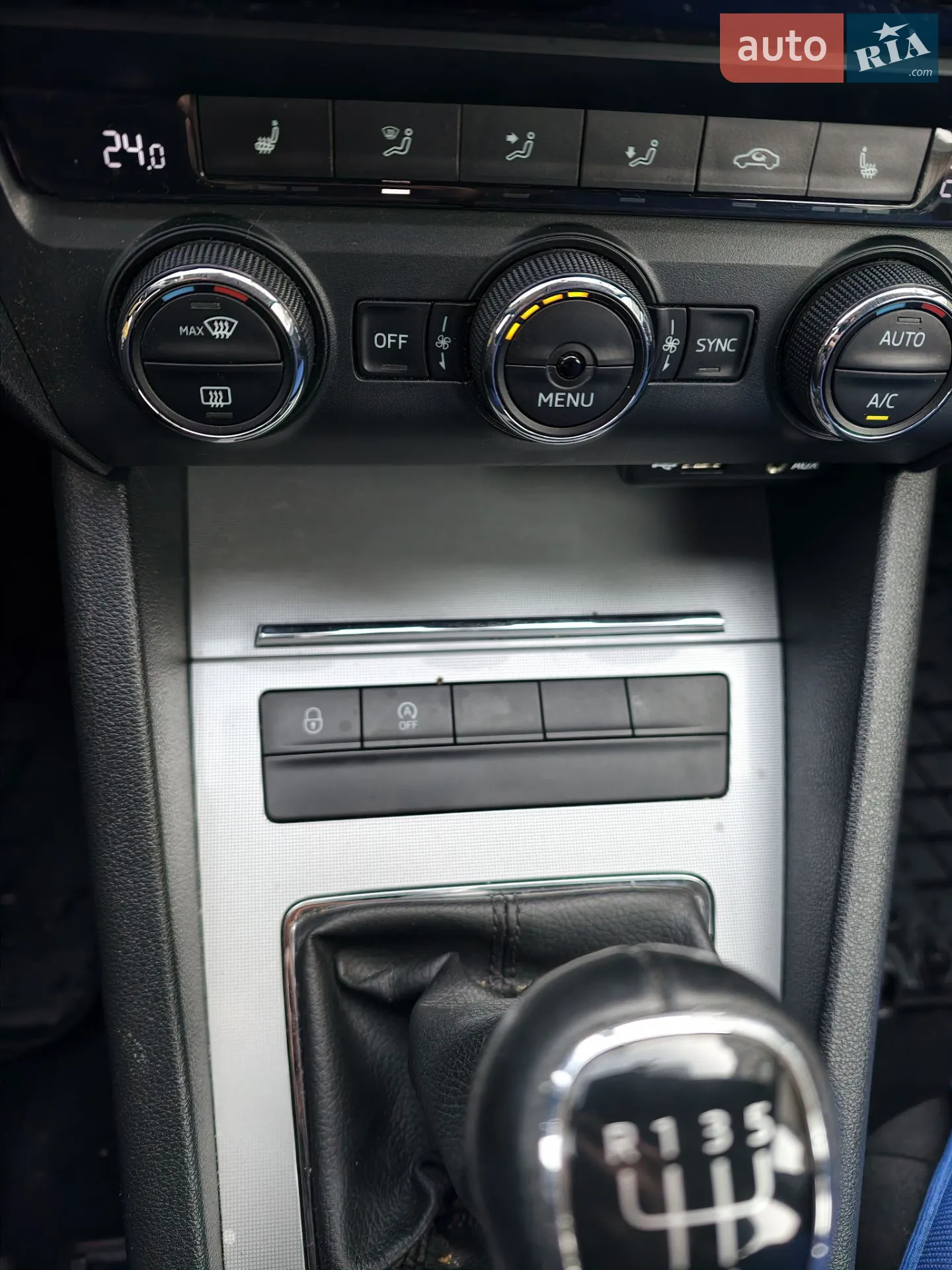 2015 Skoda Octavia - мініатюра 16