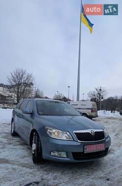 Універсал Skoda Octavia 2009 в Луцьку