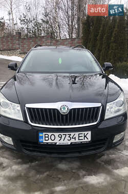 Универсал Skoda Octavia 2012 в Подволочиске