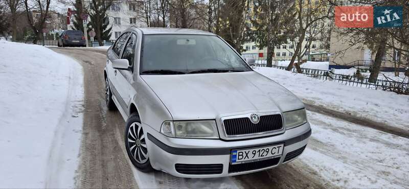 Лифтбек Skoda Octavia 2003 в Хмельницком