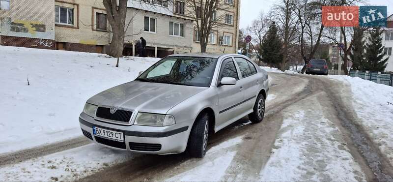 Лифтбек Skoda Octavia 2003 в Хмельницком