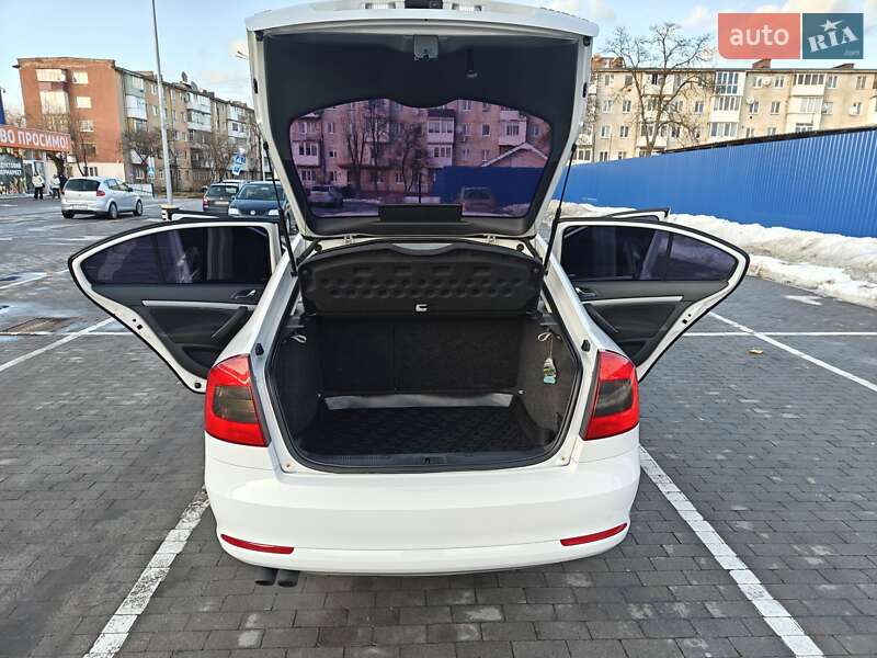 Лифтбек Skoda Octavia 2012 в Калуше