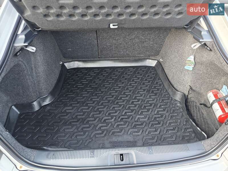 Лифтбек Skoda Octavia 2012 в Калуше