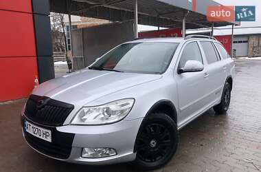 Универсал Skoda Octavia 2010 в Калуше