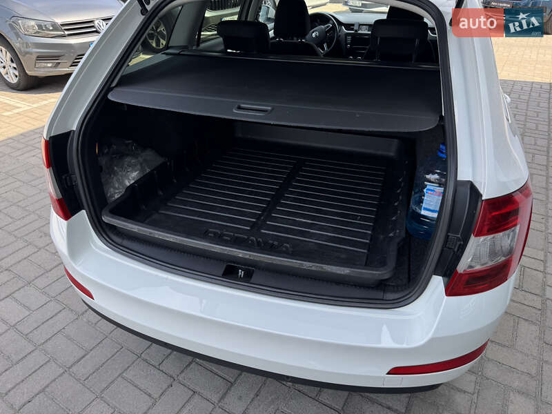 Універсал Skoda Octavia 2014 в Кременчуці