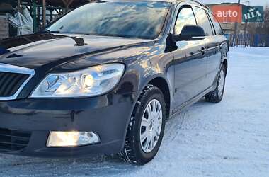 Універсал Skoda Octavia 2010 в Нововолинську