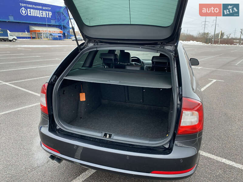 Универсал Skoda Octavia 2011 в Ровно