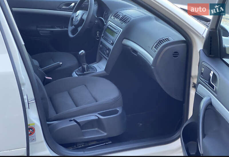 Универсал Skoda Octavia 2011 в Днепре