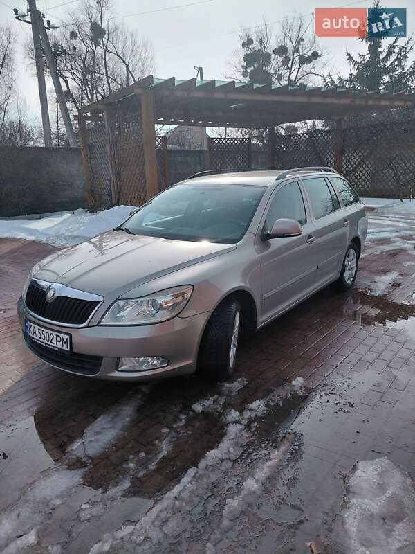 Универсал Skoda Octavia 2008 в Киеве