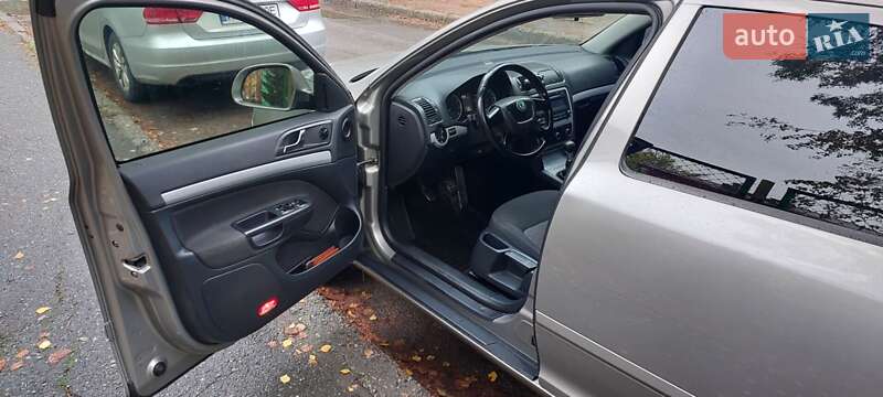 Лифтбек Skoda Octavia 2013 в Киеве