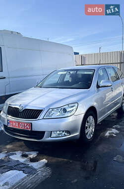 Универсал Skoda Octavia 2012 в Нововолынске