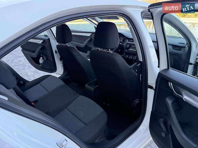 Лифтбек Skoda Octavia 2016 в Иршаве