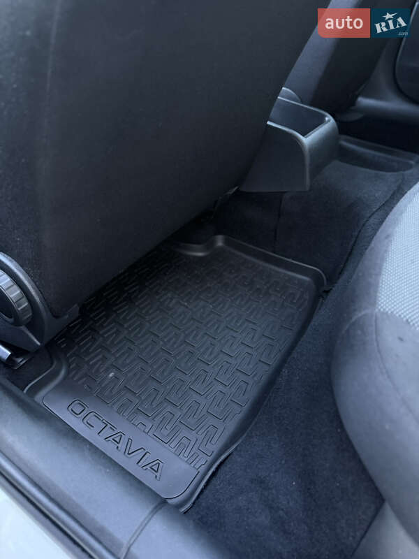 Лифтбек Skoda Octavia 2016 в Иршаве