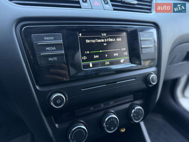 Лифтбек Skoda Octavia 2016 в Иршаве