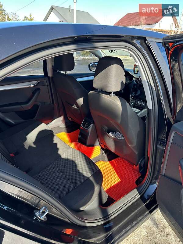 Лифтбек Skoda Octavia 2013 в Киеве фото 18 Лифтбек Skoda Octavia 2013 в Киеве