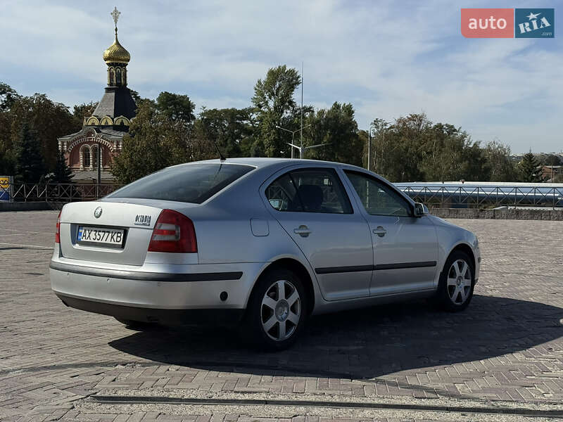 Лифтбек Skoda Octavia 2004 в Харькове