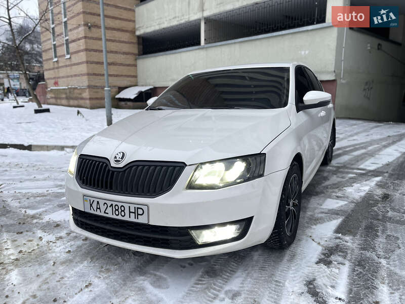Лифтбек Skoda Octavia 2013 в Киеве