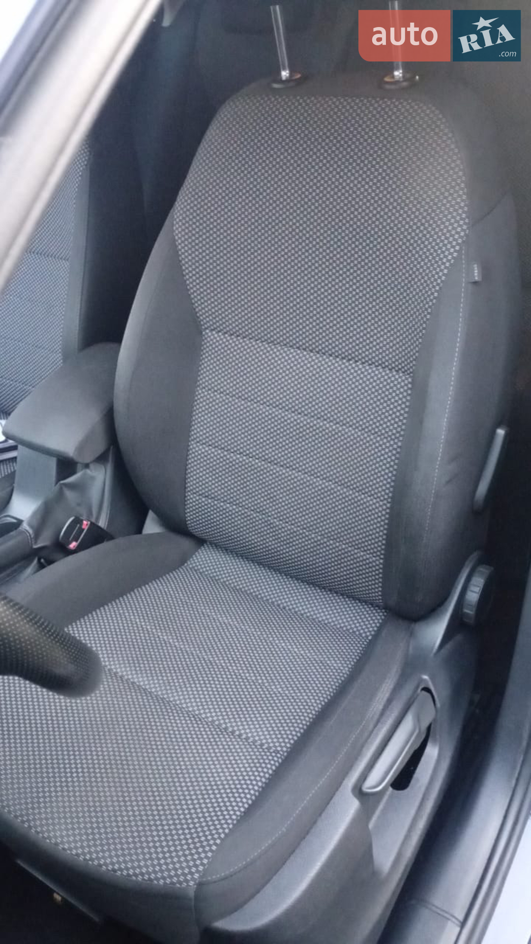 2016 Skoda Octavia - мініатюра 11