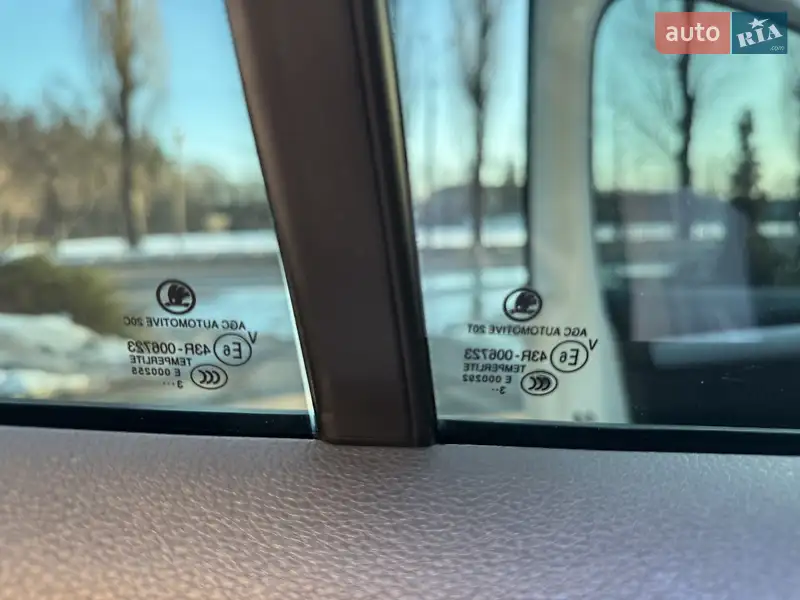 Skoda Octavia 2014 VIN TMBJJ7NE1E0135607 фото оголошення 44 з 142