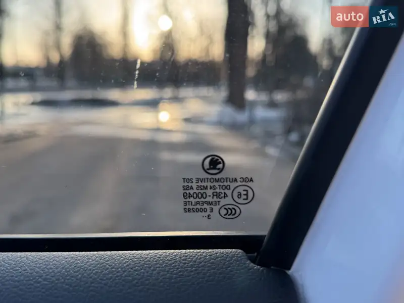 Skoda Octavia 2014 VIN TMBJJ7NE1E0135607 фото оголошення 47 з 142