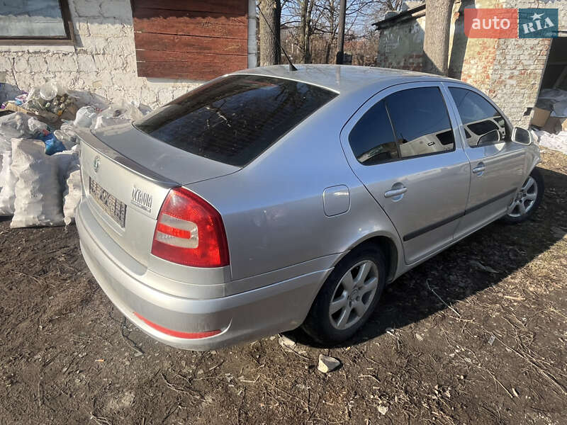 Лифтбек Skoda Octavia 2005 в Пустомытах