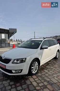Универсал Skoda Octavia 2014 в Великой Багачке