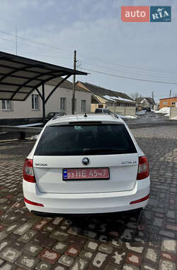 Універсал Skoda Octavia 2014 в Великій Багачці