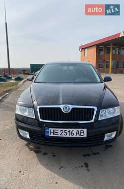 Лифтбек Skoda Octavia 2008 в Братском