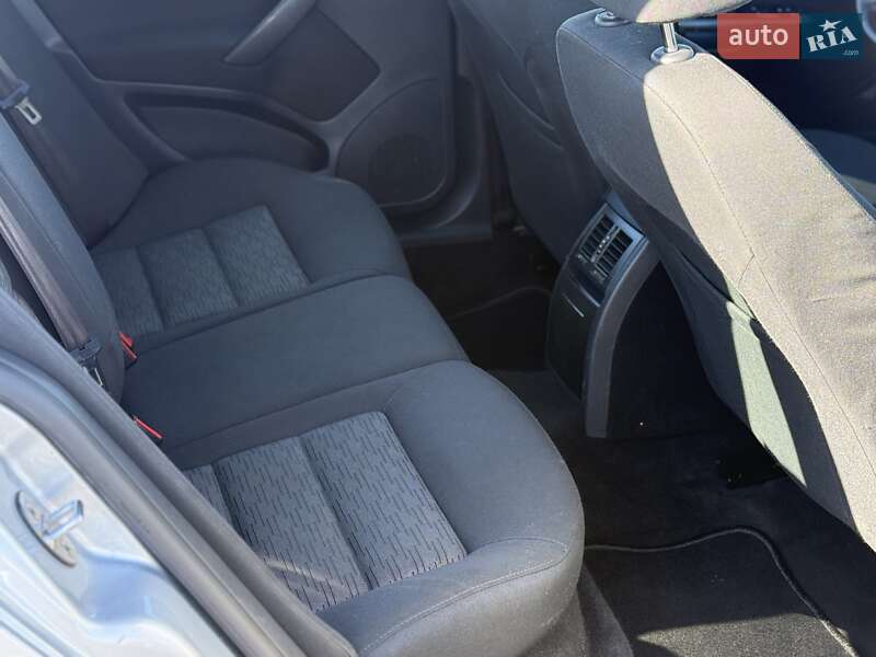 Универсал Skoda Octavia 2012 в Сарнах