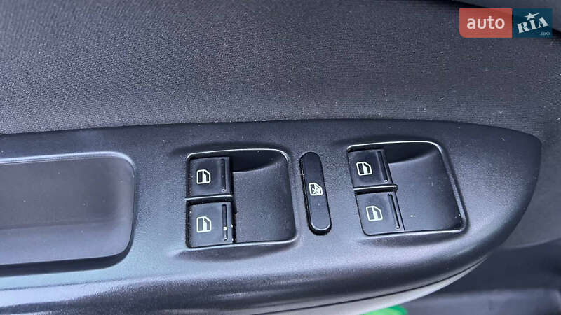 Универсал Skoda Octavia 2011 в Стрые