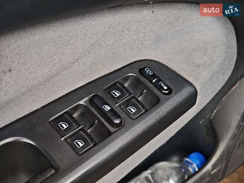 Лифтбек Skoda Octavia 2006 в Харькове