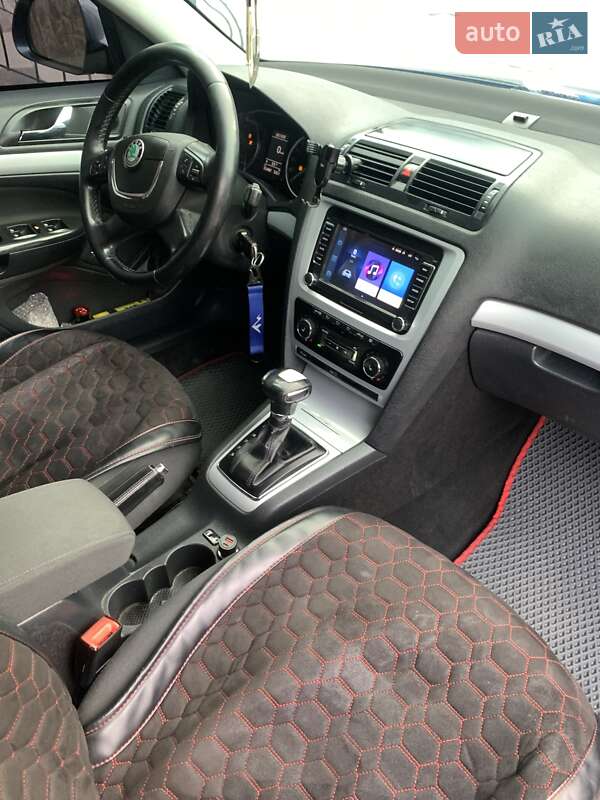 Универсал Skoda Octavia 2011 в Татарове фото 14 Универсал Skoda Octavia 2011 в Татарове