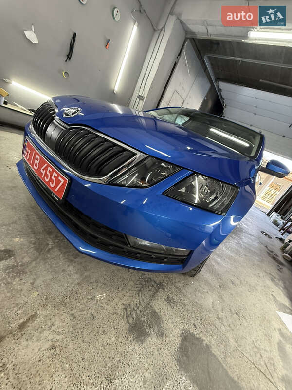 Универсал Skoda Octavia 2019 в Луцке