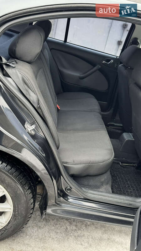 Лифтбек Skoda Octavia 2005 в Киеве