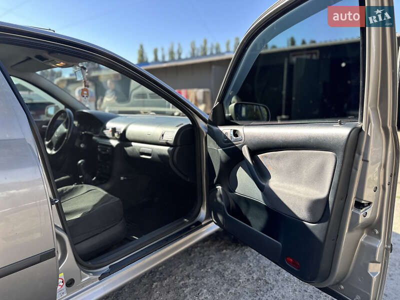 Лифтбек Skoda Octavia 2007 в Ровно