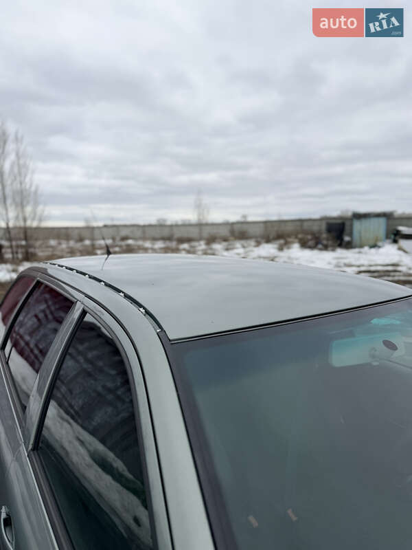 Универсал Skoda Octavia 2002 в Софиевской Борщаговке